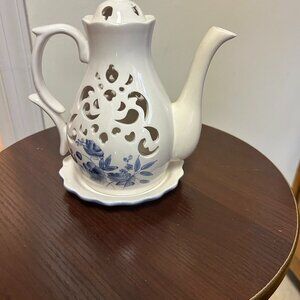 Teapot Candle Holder W/Separate Plate Holder